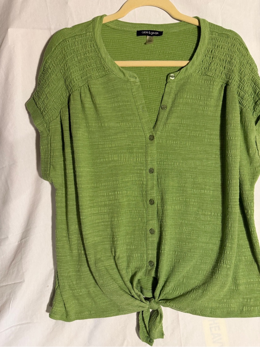 #338 Cable & Gauge Lime Green Button-Front Tie-Hem Short Sleeve Top